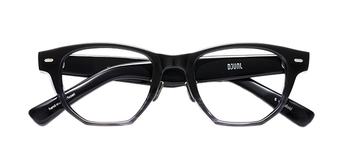 LT19:black × smoke sasa + black 6